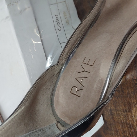 RAYE "Harlem Bootie" From Revolve - Picture 15 of 16